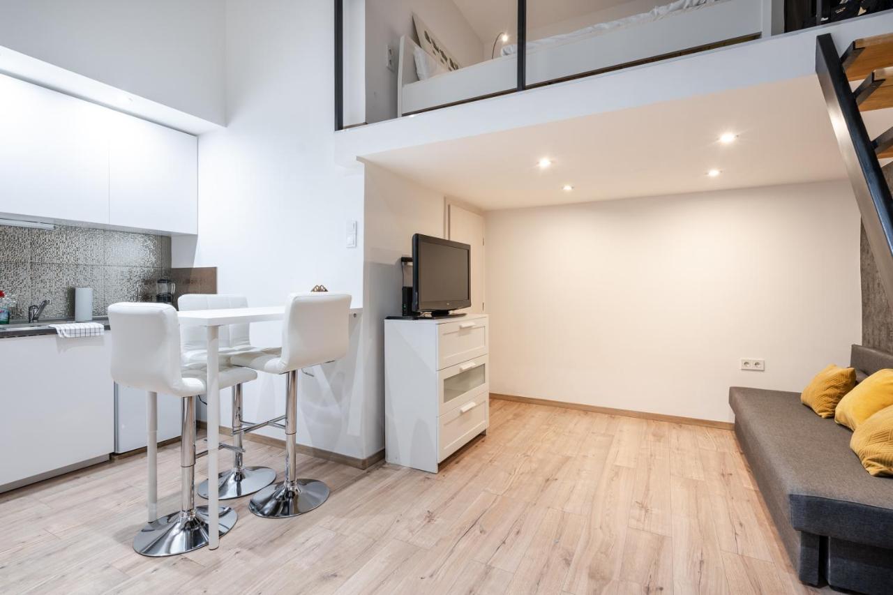 Bpr Lore Au Danube Apartman